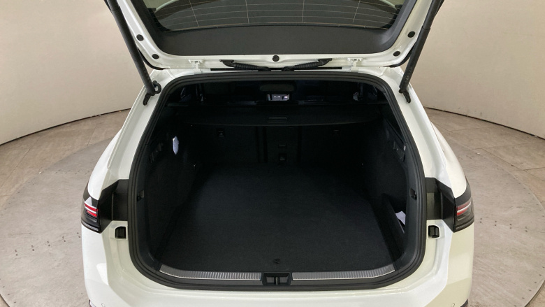 Volkswagen Passat 1.5 TSI eHybrid 272 R-Line 5dr DSG Estate